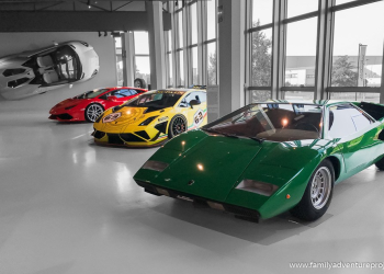 Exploring Italy’s Motor Valley: A Supercar Enthusiast’s Dream Road Trip