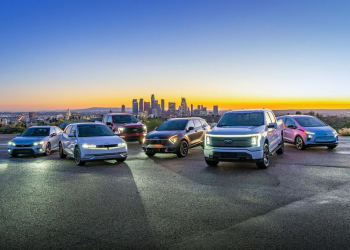 Navigating the High-Stakes World of Car Buying in 2023