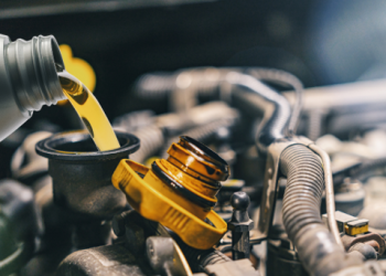 The Importance of Changing Engine Oil for Petrol Engines