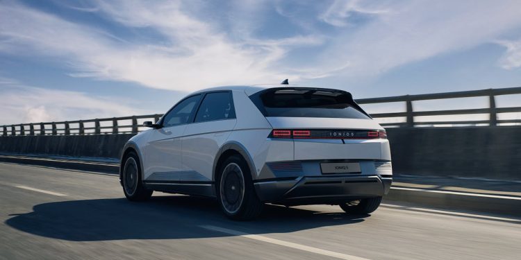Electric Car Maintenance: What Rwandan Drivers Need to Know