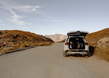 Top SUVs for Driving Through Rwanda’s National Parks