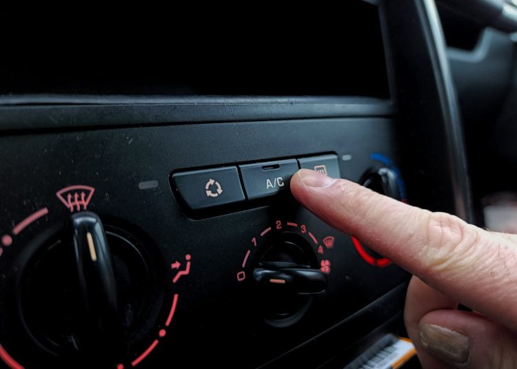 How to Maintain Your Car’s AC System: Essential Tips for Drivers in Rwanda