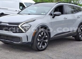 How to Negotiate the Best Deal When Buying or Selling Cars in Rwanda