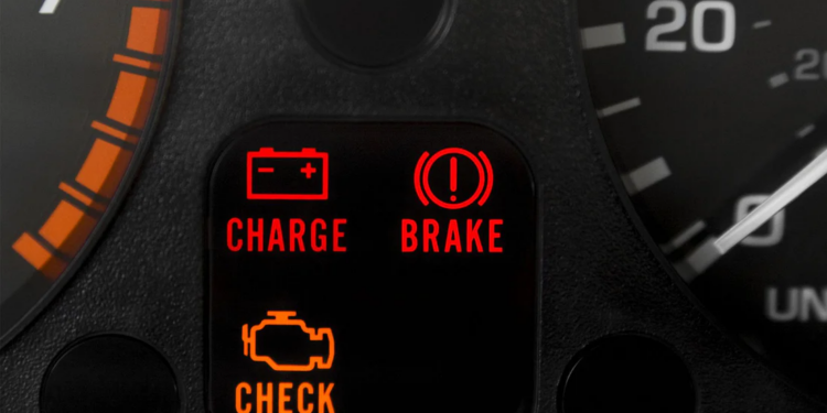 Dashboard Warning Lights: What Rwandan Drivers Ignore (And Why It’s Costing Them)